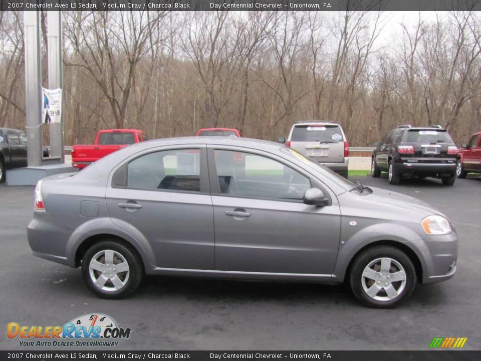 2007 Chevrolet Aveo LS Sedan Medium Gray / Charcoal Black Photo #4