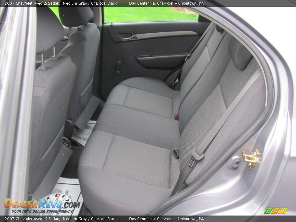 2007 Chevrolet Aveo LS Sedan Medium Gray / Charcoal Black Photo #10