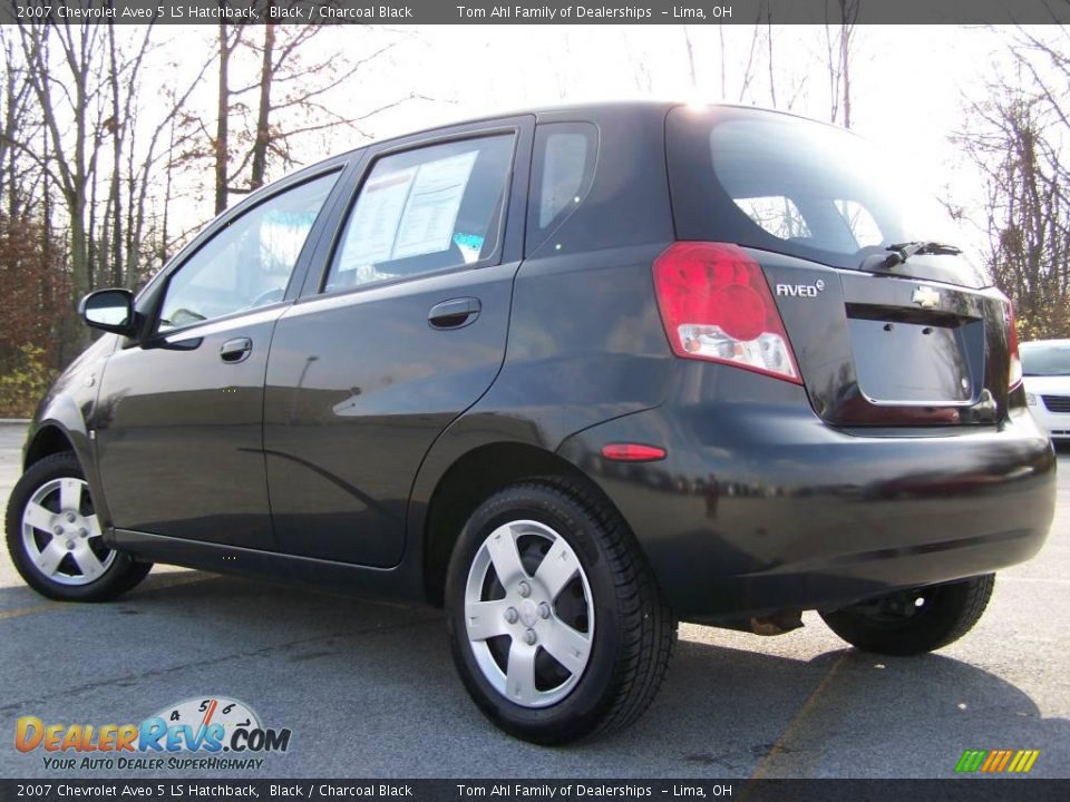 2007 Chevrolet Aveo 5 LS Hatchback Black / Charcoal Black Photo #4