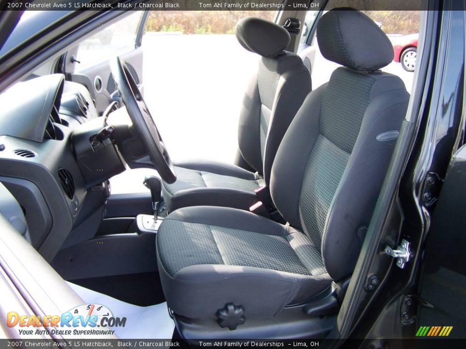 2007 Chevrolet Aveo 5 LS Hatchback Black / Charcoal Black Photo #9