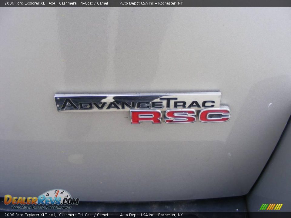 2006 Ford Explorer XLT 4x4 Cashmere Tri-Coat / Camel Photo #8