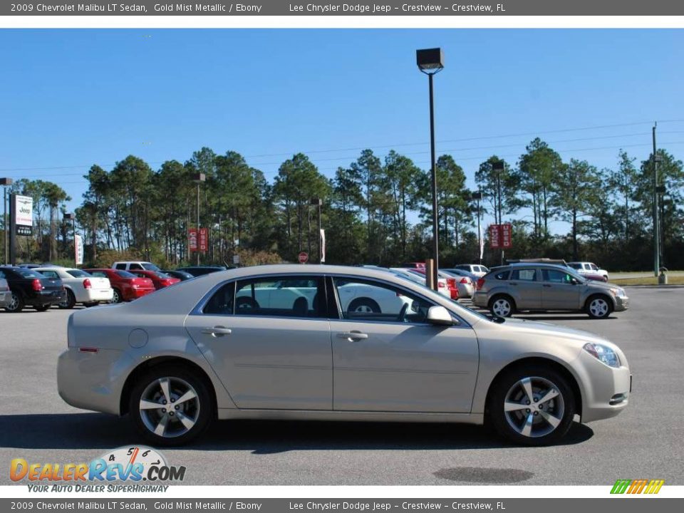 2009 Chevrolet Malibu LT Sedan Gold Mist Metallic / Ebony Photo #6