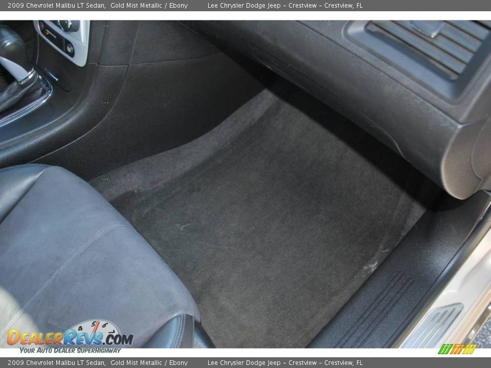 2009 Chevrolet Malibu LT Sedan Gold Mist Metallic / Ebony Photo #25