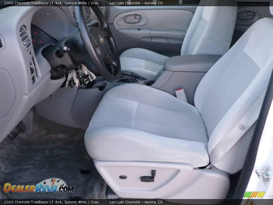 2009 Chevrolet TrailBlazer LT 4x4 Summit White / Gray Photo #9
