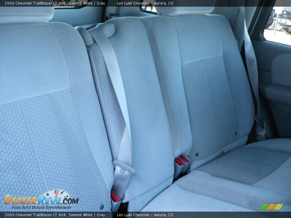 2009 Chevrolet TrailBlazer LT 4x4 Summit White / Gray Photo #15