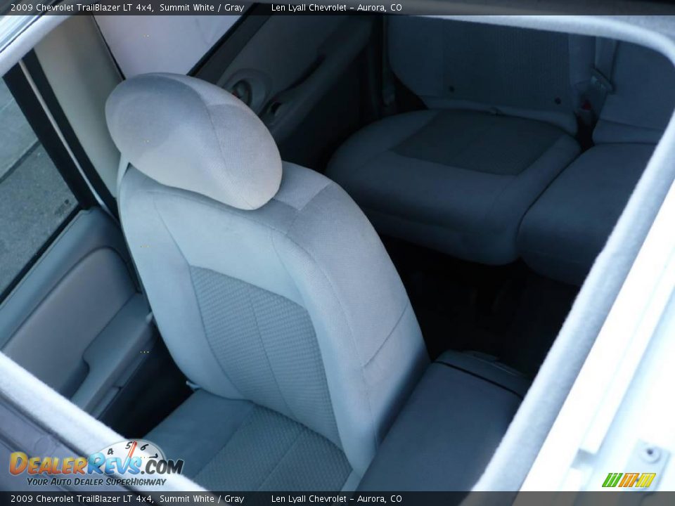 2009 Chevrolet TrailBlazer LT 4x4 Summit White / Gray Photo #30