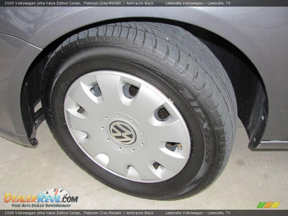 2006 Volkswagen Jetta Value Edition Sedan Platinum Grey Metallic / Anthracite Black Photo #20