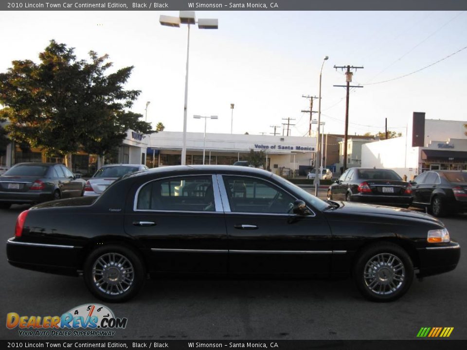 2010 Lincoln Town Car Continental Edition Black / Black Photo #2