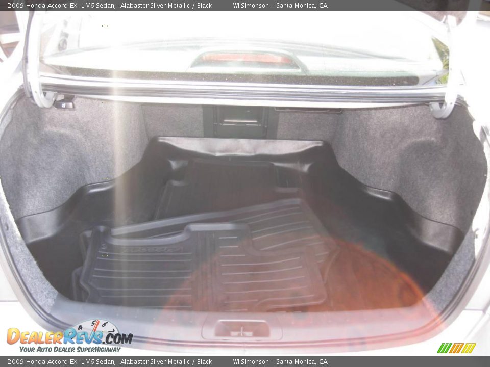 2009 Honda Accord EX-L V6 Sedan Alabaster Silver Metallic / Black Photo #8