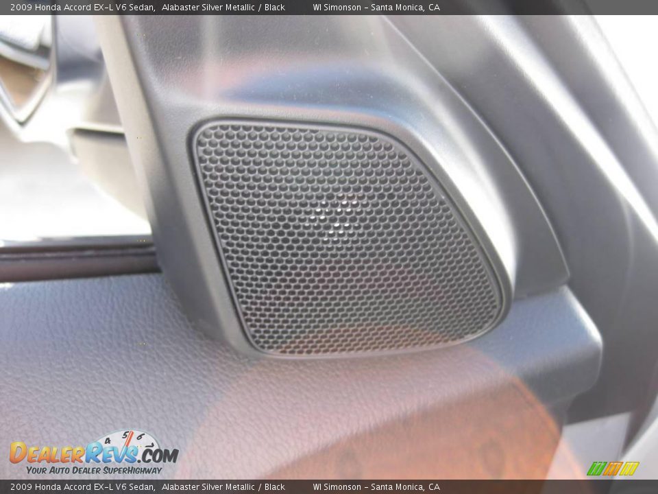 2009 Honda Accord EX-L V6 Sedan Alabaster Silver Metallic / Black Photo #11