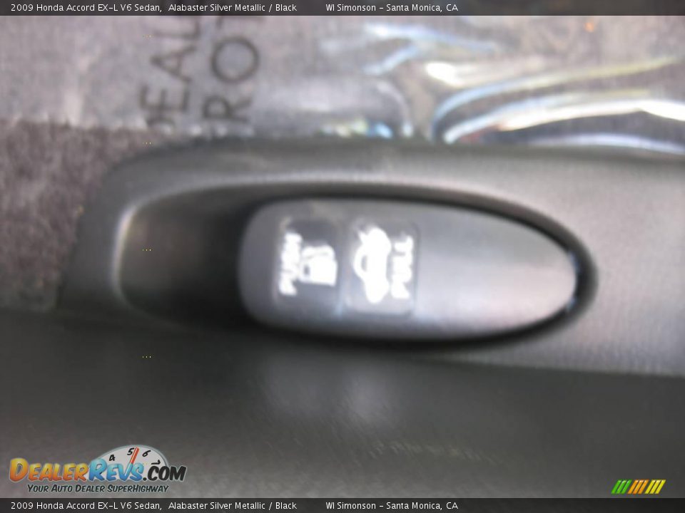 2009 Honda Accord EX-L V6 Sedan Alabaster Silver Metallic / Black Photo #13