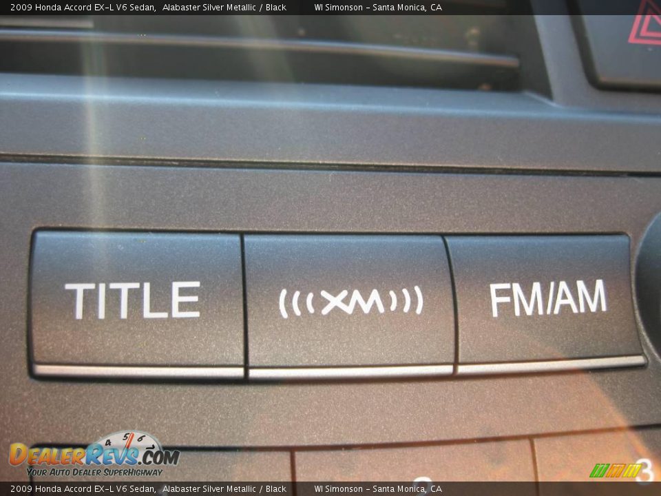 2009 Honda Accord EX-L V6 Sedan Alabaster Silver Metallic / Black Photo #16