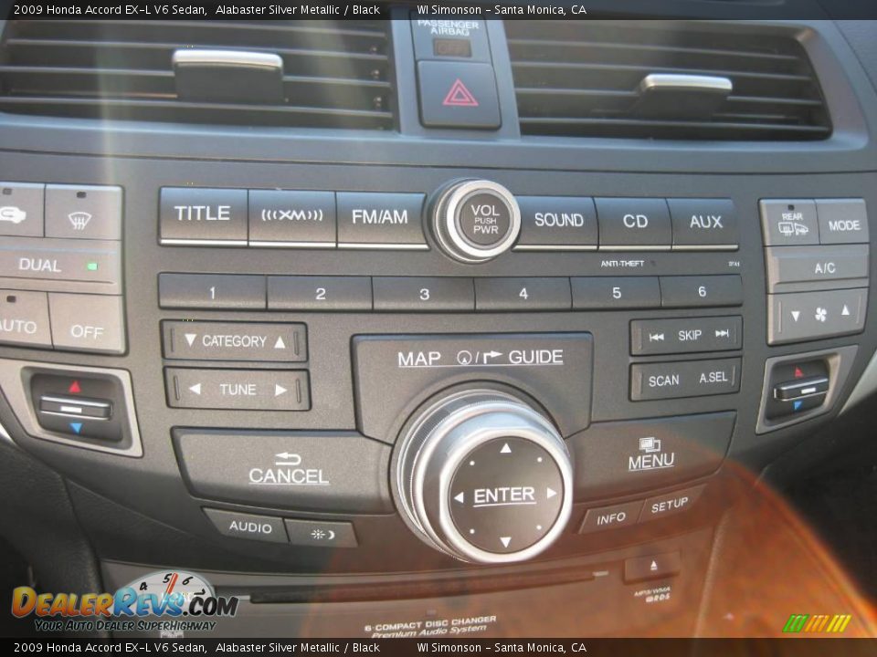 2009 Honda Accord EX-L V6 Sedan Alabaster Silver Metallic / Black Photo #19