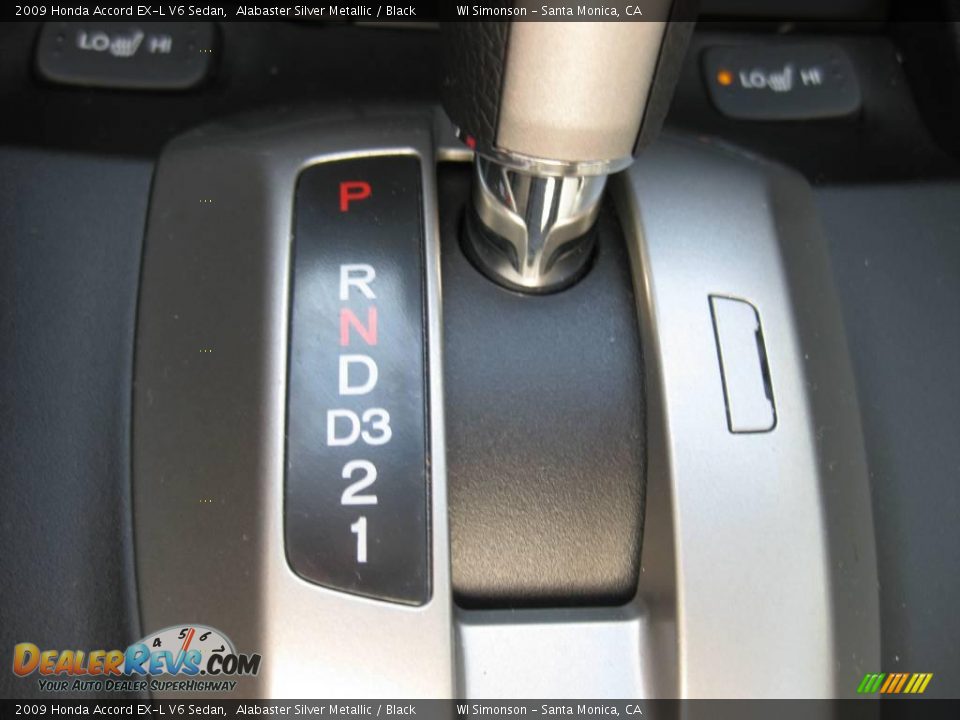 2009 Honda Accord EX-L V6 Sedan Alabaster Silver Metallic / Black Photo #21