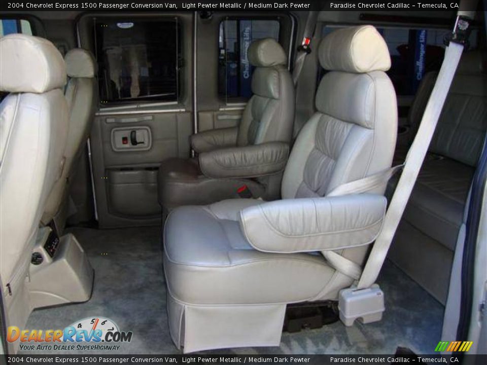 2004 Chevrolet Express 1500 Passenger Conversion Van Light Pewter Metallic / Medium Dark Pewter Photo #31