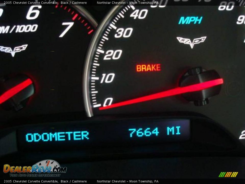 2005 Chevrolet Corvette Convertible Black / Cashmere Photo #20