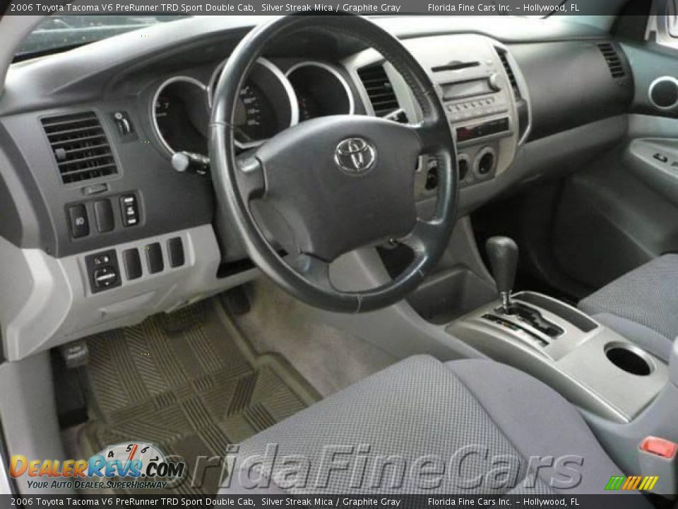 2006 Toyota Tacoma V6 PreRunner TRD Sport Double Cab Silver Streak Mica / Graphite Gray Photo #11