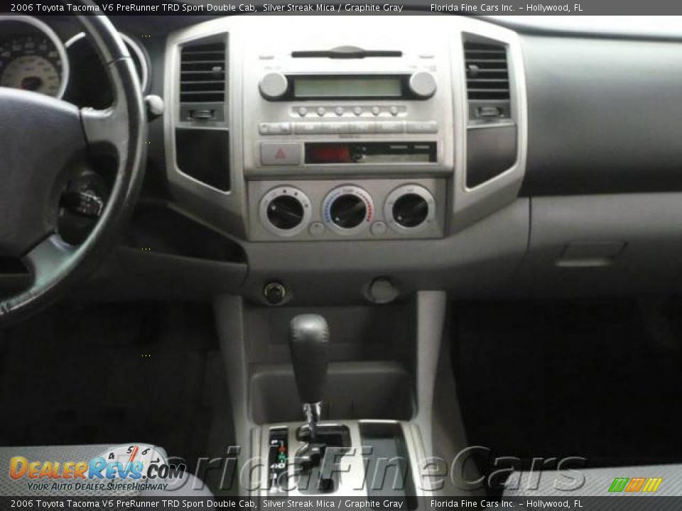 2006 Toyota Tacoma V6 PreRunner TRD Sport Double Cab Silver Streak Mica / Graphite Gray Photo #16