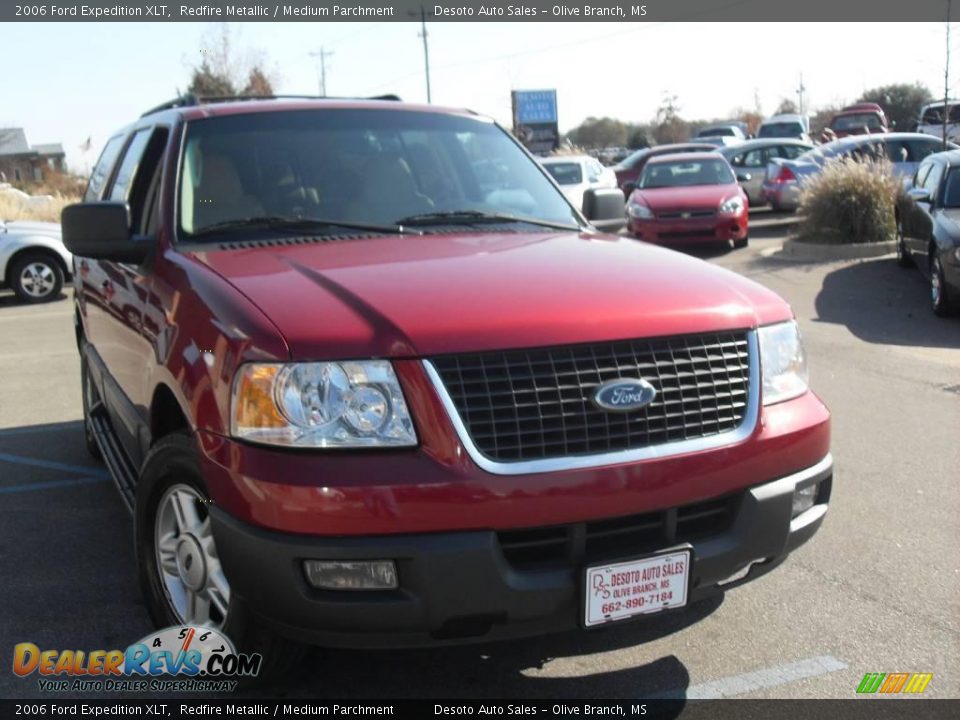 2006 Ford Expedition XLT Redfire Metallic / Medium Parchment Photo #4