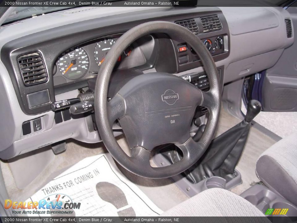 2000 Nissan Frontier XE Crew Cab 4x4 Denim Blue / Gray Photo #5