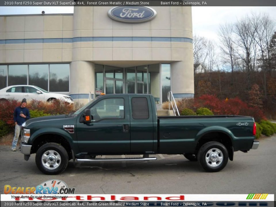 2010 Ford F250 Super Duty XLT SuperCab 4x4 Forest Green Metallic / Medium Stone Photo #1