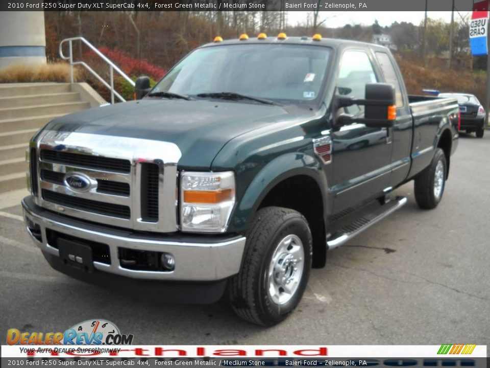 2010 Ford F250 Super Duty XLT SuperCab 4x4 Forest Green Metallic / Medium Stone Photo #2