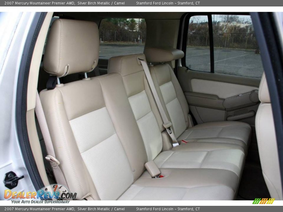 2007 Mercury Mountaineer Premier AWD Silver Birch Metallic / Camel Photo #15