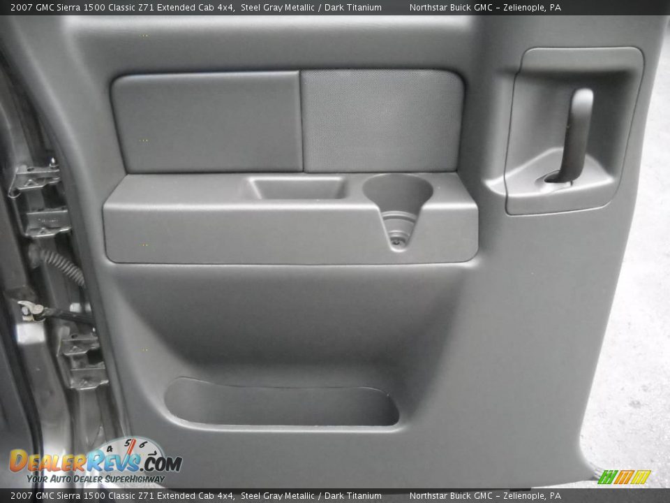 2007 GMC Sierra 1500 Classic Z71 Extended Cab 4x4 Steel Gray Metallic / Dark Titanium Photo #10