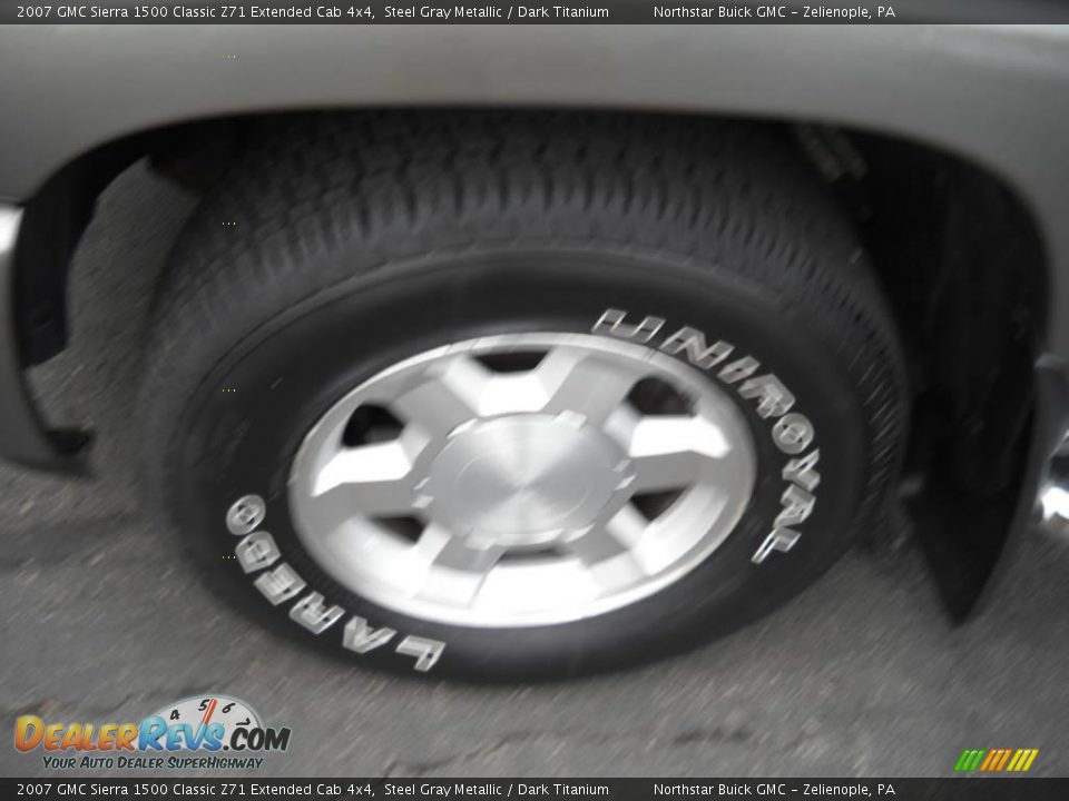 2007 GMC Sierra 1500 Classic Z71 Extended Cab 4x4 Steel Gray Metallic / Dark Titanium Photo #13