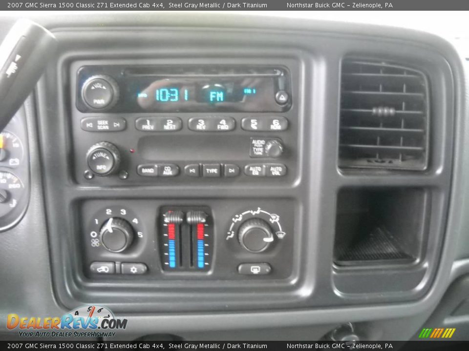 2007 GMC Sierra 1500 Classic Z71 Extended Cab 4x4 Steel Gray Metallic / Dark Titanium Photo #17