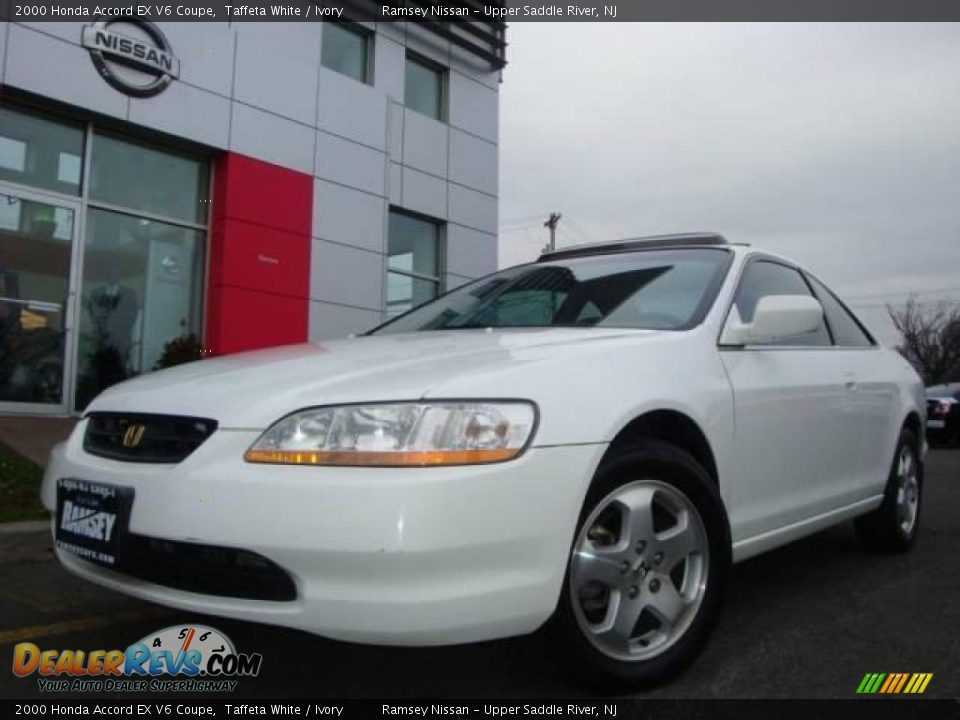 2000 Honda Accord EX V6 Coupe Taffeta White / Ivory Photo #4