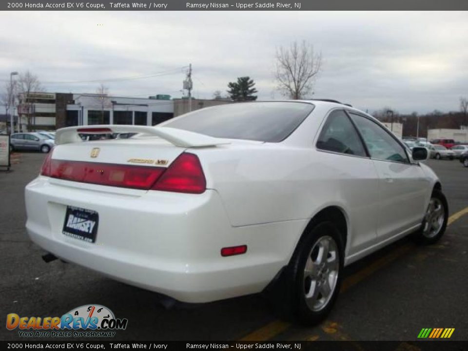 2000 Honda Accord EX V6 Coupe Taffeta White / Ivory Photo #10