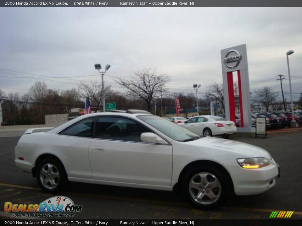 2000 Honda Accord EX V6 Coupe Taffeta White / Ivory Photo #13