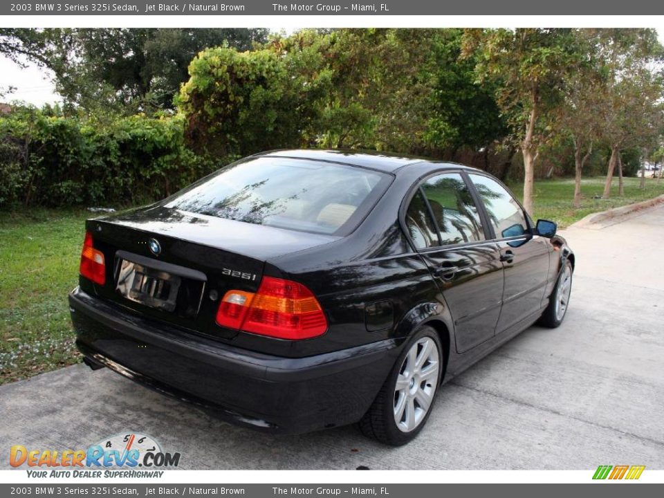2003 BMW 3 Series 325i Sedan Jet Black / Natural Brown Photo #11