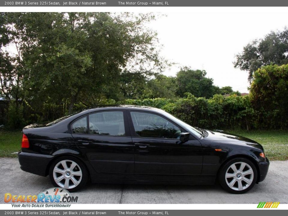 2003 BMW 3 Series 325i Sedan Jet Black / Natural Brown Photo #14