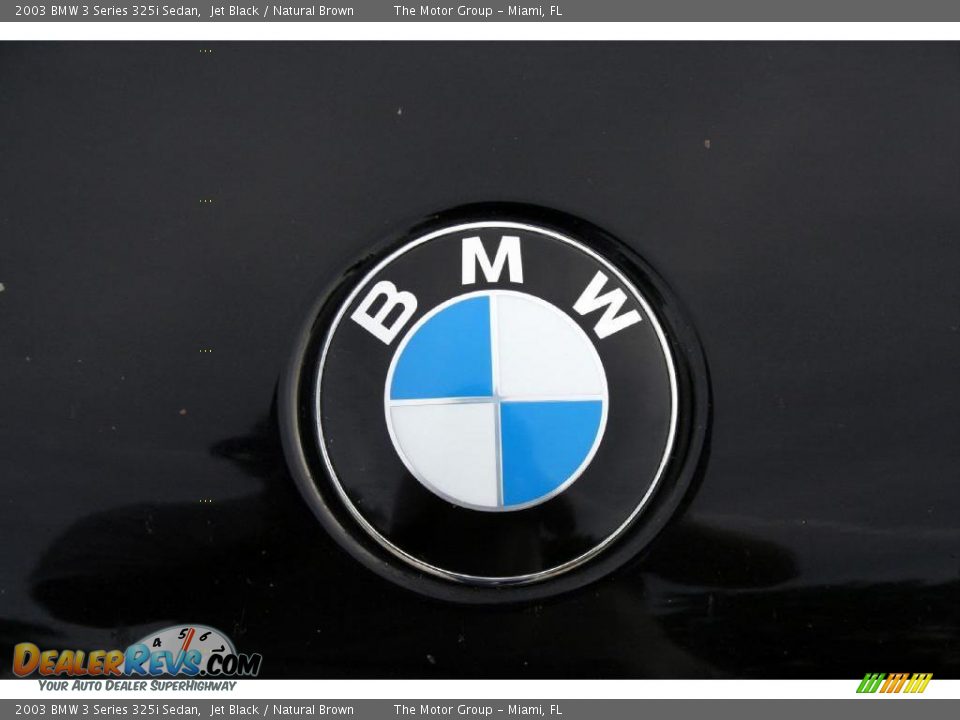 2003 BMW 3 Series 325i Sedan Jet Black / Natural Brown Photo #20