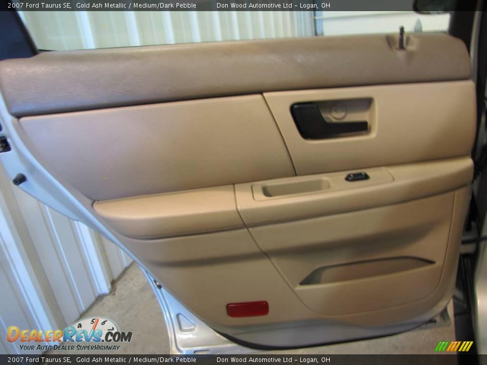 2007 Ford Taurus SE Gold Ash Metallic / Medium/Dark Pebble Photo #15