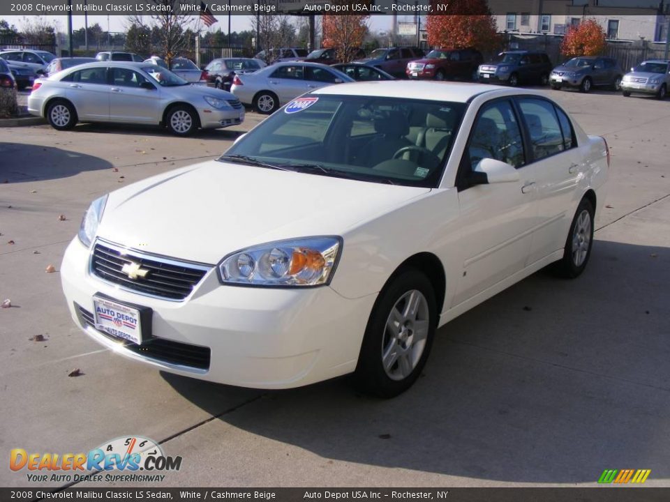 2008 Chevrolet Malibu Classic LS Sedan White / Cashmere Beige Photo #4