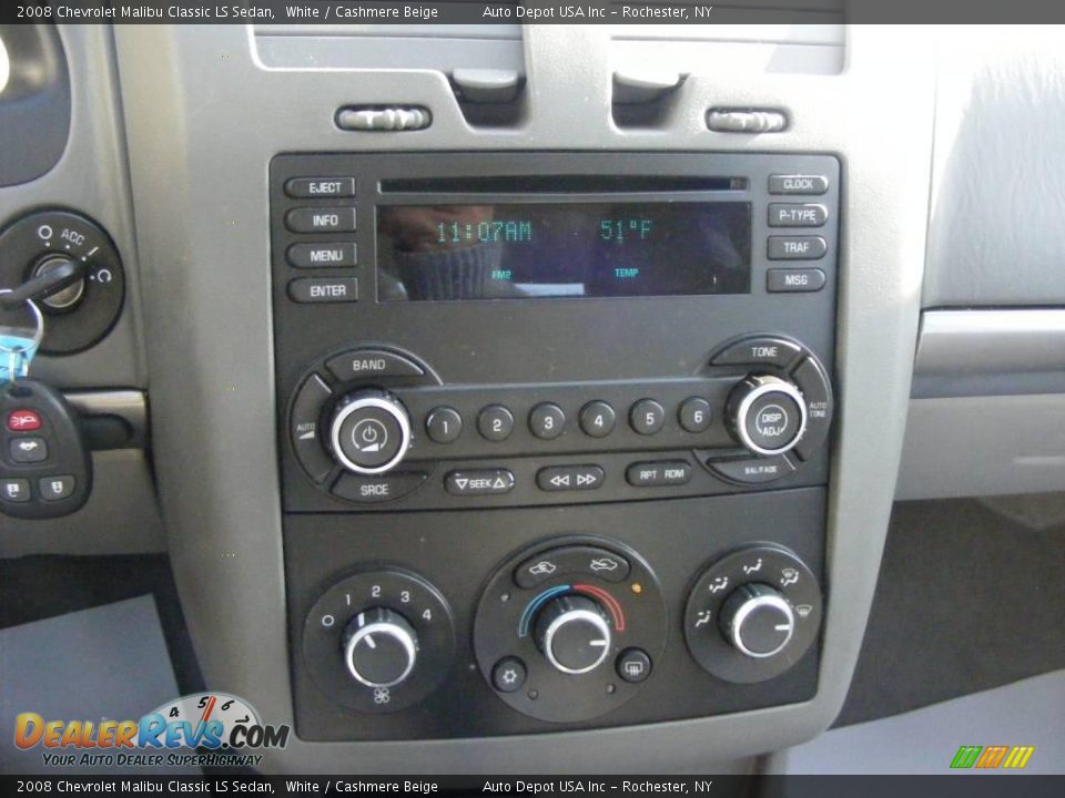 2008 Chevrolet Malibu Classic LS Sedan White / Cashmere Beige Photo #12