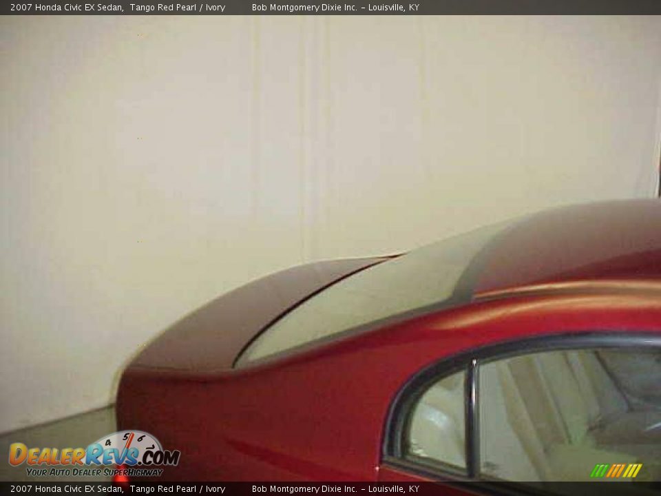 2007 Honda Civic EX Sedan Tango Red Pearl / Ivory Photo #11