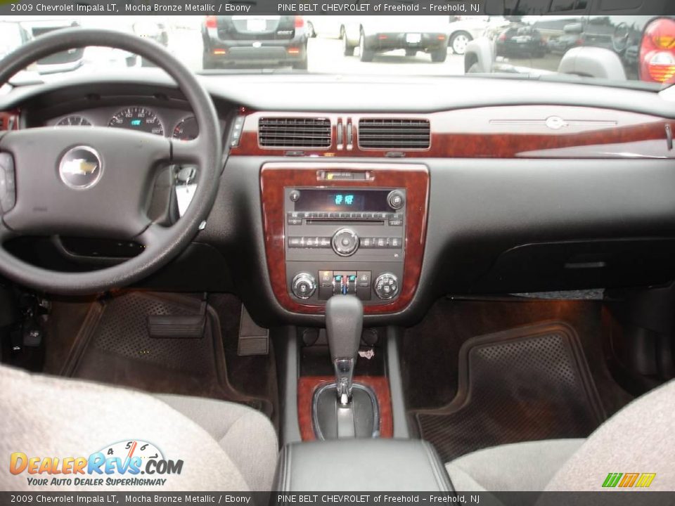 2009 Chevrolet Impala LT Mocha Bronze Metallic / Ebony Photo #10