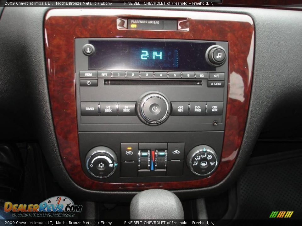 2009 Chevrolet Impala LT Mocha Bronze Metallic / Ebony Photo #12