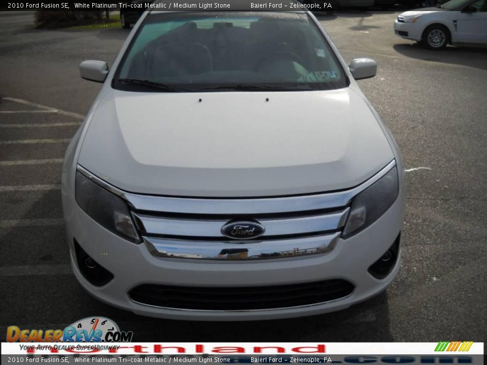 2010 Ford Fusion SE White Platinum Tri-coat Metallic / Medium Light Stone Photo #3