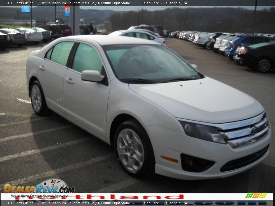 2010 Ford Fusion SE White Platinum Tri-coat Metallic / Medium Light Stone Photo #4