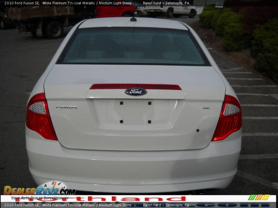 2010 Ford Fusion SE White Platinum Tri-coat Metallic / Medium Light Stone Photo #7