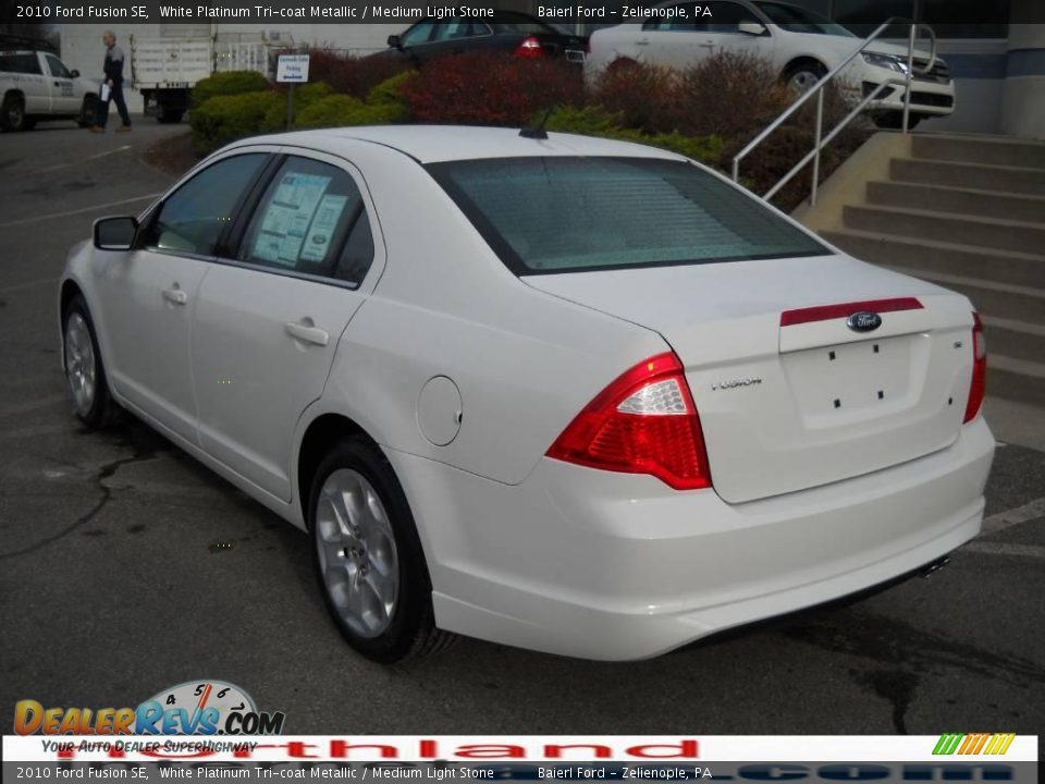 2010 Ford Fusion SE White Platinum Tri-coat Metallic / Medium Light Stone Photo #8