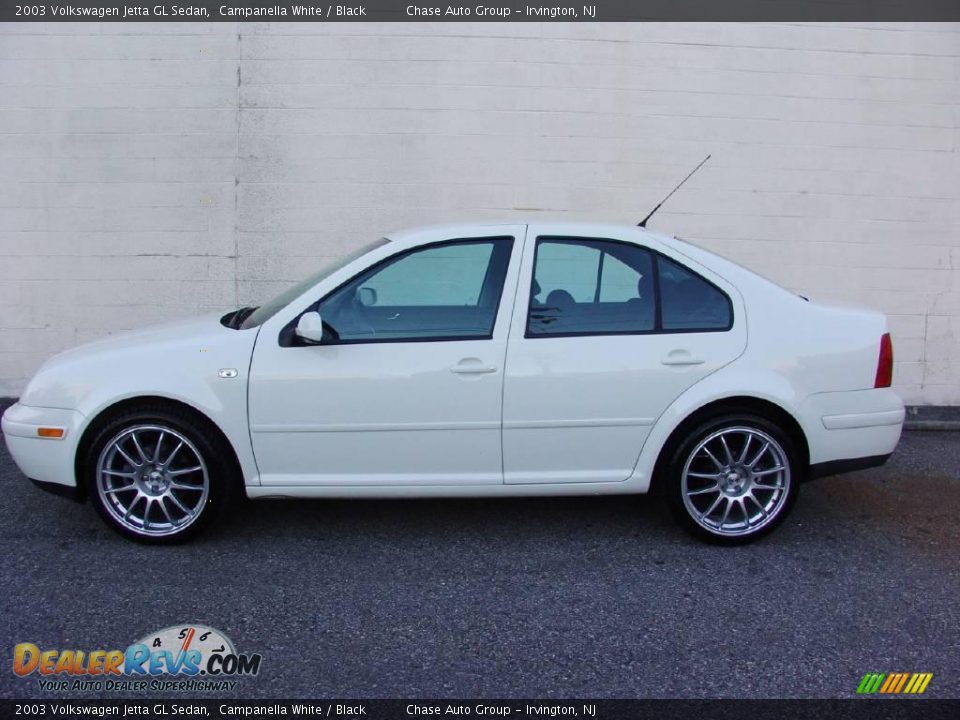 2003 Volkswagen Jetta GL Sedan Campanella White / Black Photo #2