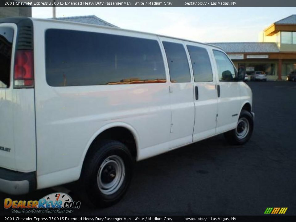 2001 Chevrolet Express 3500 LS Extended Heavy Duty Passenger Van White / Medium Gray Photo #7