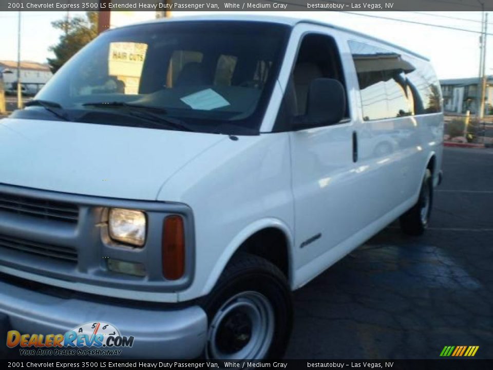 2001 Chevrolet Express 3500 LS Extended Heavy Duty Passenger Van White / Medium Gray Photo #17