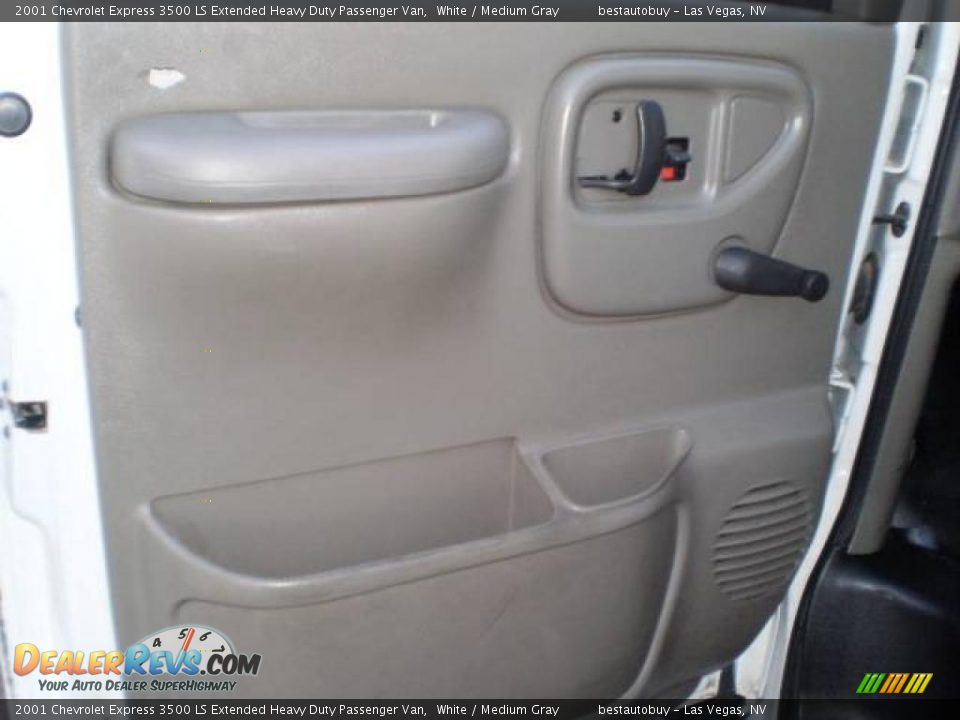 2001 Chevrolet Express 3500 LS Extended Heavy Duty Passenger Van White / Medium Gray Photo #20